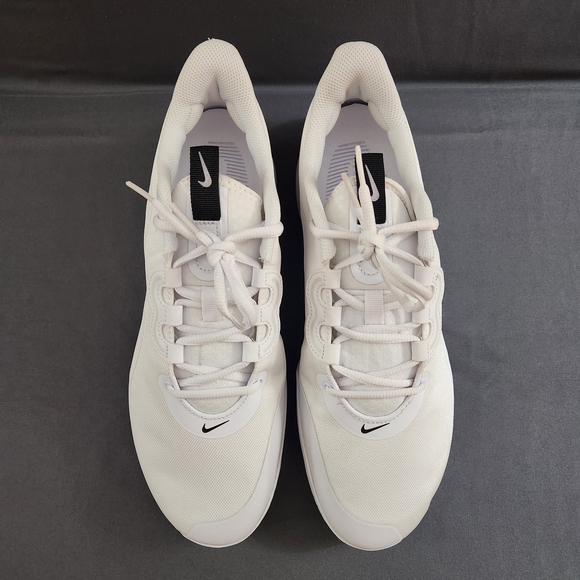 Nike Air Max Volley Tennis Shoes - Picture 2 of 16